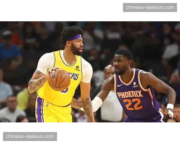 艾顿近3轮场均16.2分9.5篮板 内线终结效率稳定 艾顿近3轮场均16.2分9.5篮板 内线终结效率稳定