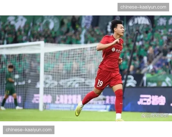 重庆铜梁龙杜月徵替补奇兵,新生代球员在务实体系中的成长空间 重庆铜梁龙杜月徵替补奇兵,新生代球员在务实体系中的成长空间